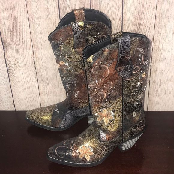 Durango 12" Floral Distressed Metallic Cowboy boot - Picture 4 of 16